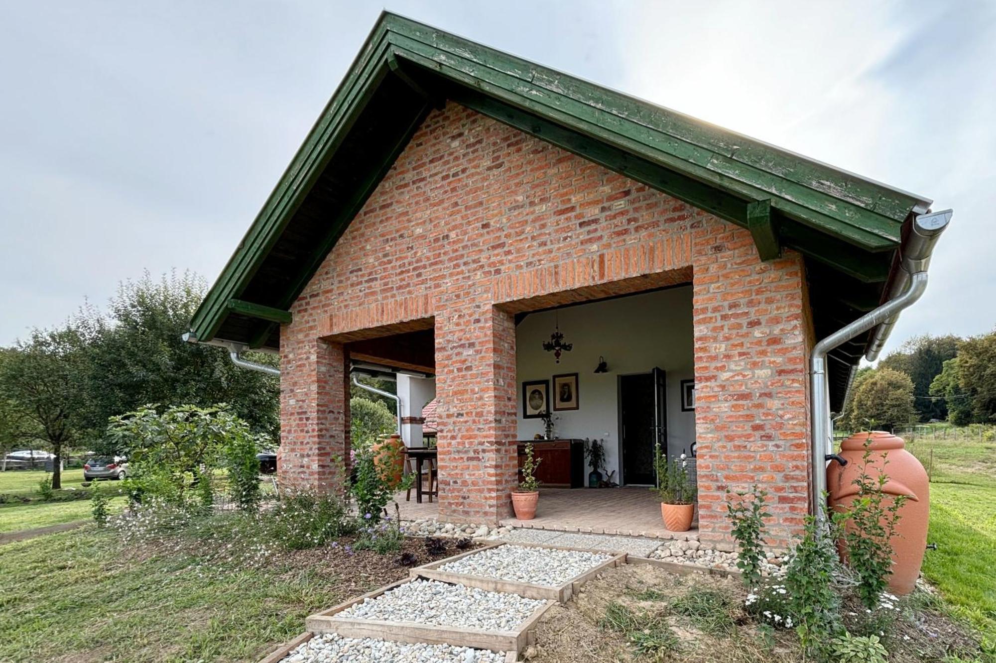 Bed and Breakfast Kosbor Panzió Magyarszombatfa Exterior foto